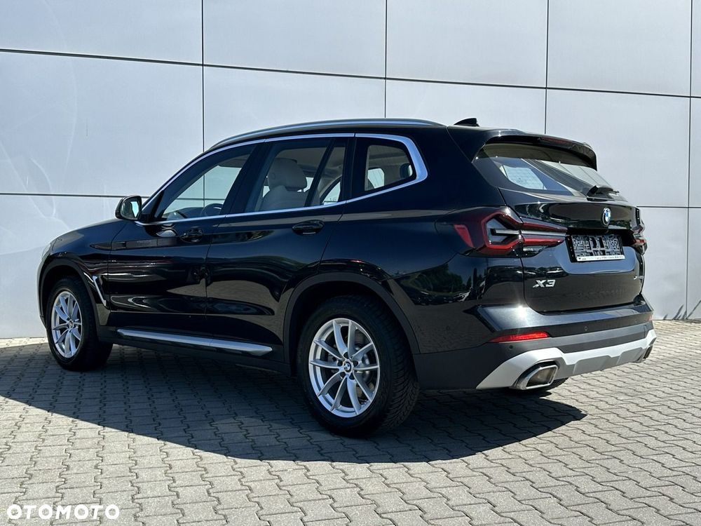 BMW X3 xDrive20d mHEV - 11