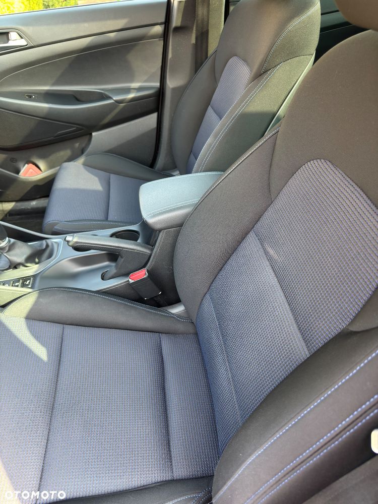 Hyundai Tucson blue 1.7 CRDi 2WD Passion - 15