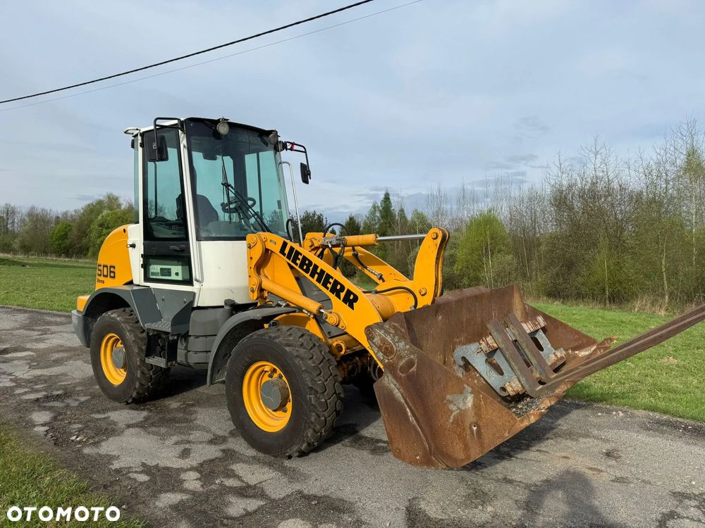 Liebherr 506 Sprowadzona/ Łyżka / Widły - 2