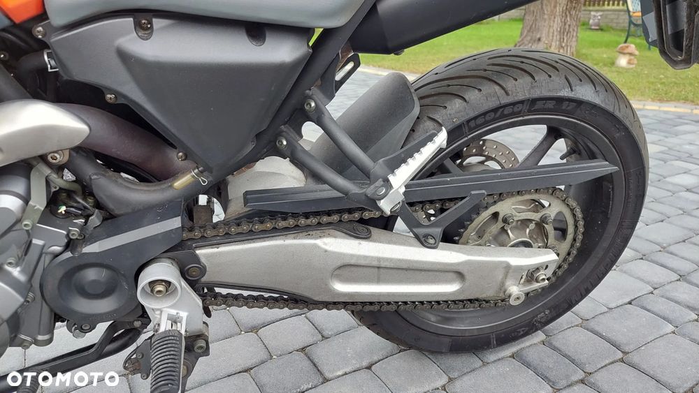 Yamaha MT - 12