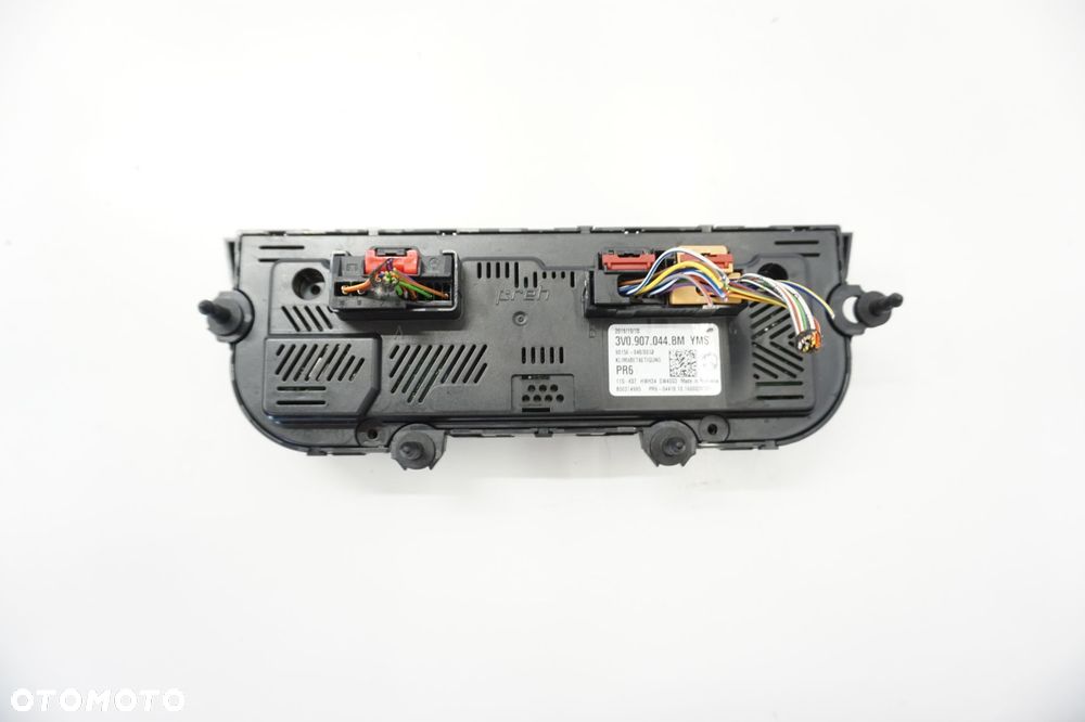 SKODA SUPERB III PANEL KLIMATYZACJI 3V0907044BM - 2