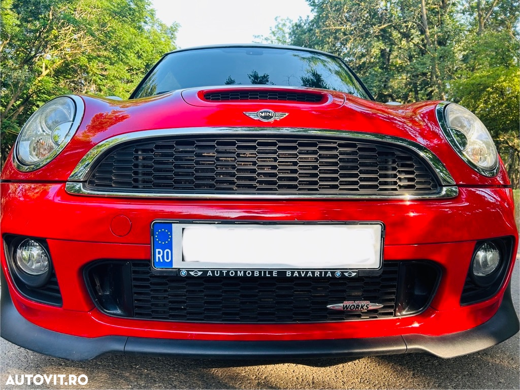 Mini John Cooper Works Coupe - 4