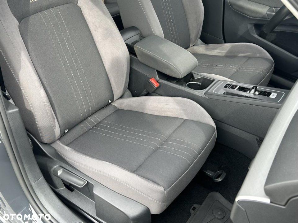 Volkswagen Golf - 15