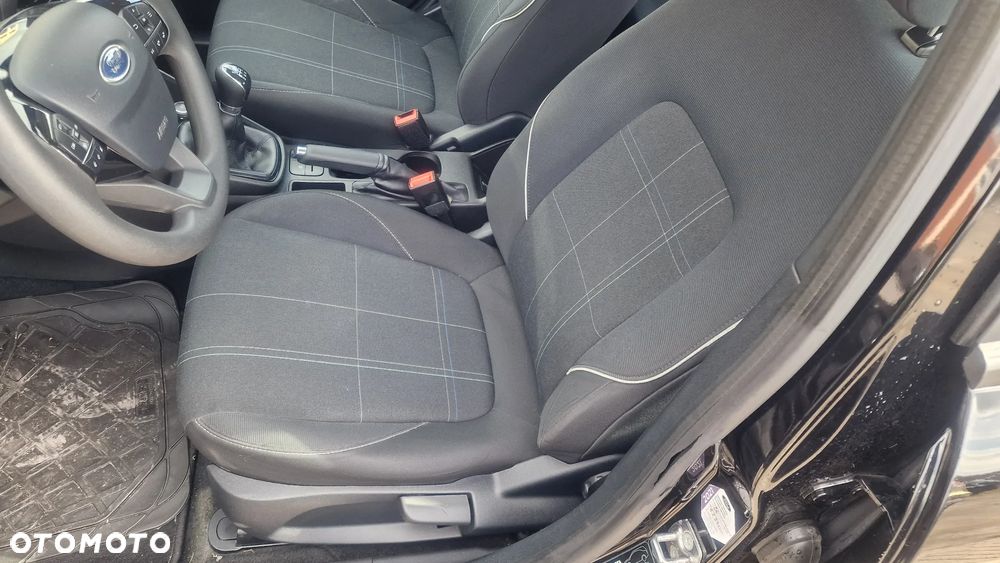 Ford Fiesta 1.1 Trend - 20