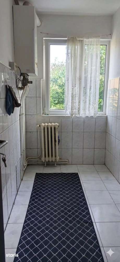 Ap. 2 camere etajul 3, Aleea Tihutei, Bistrita — fotografia 3