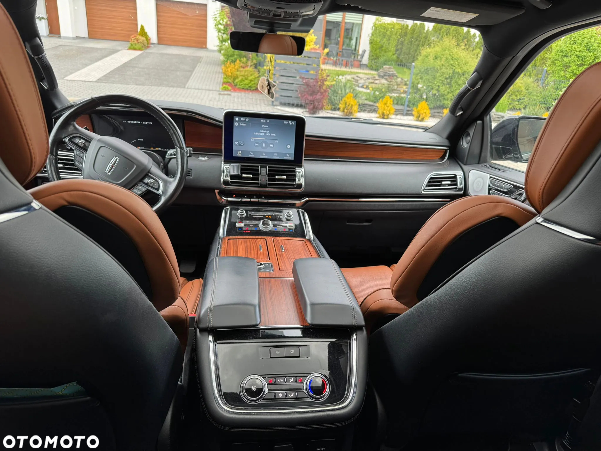 Lincoln Navigator - 18