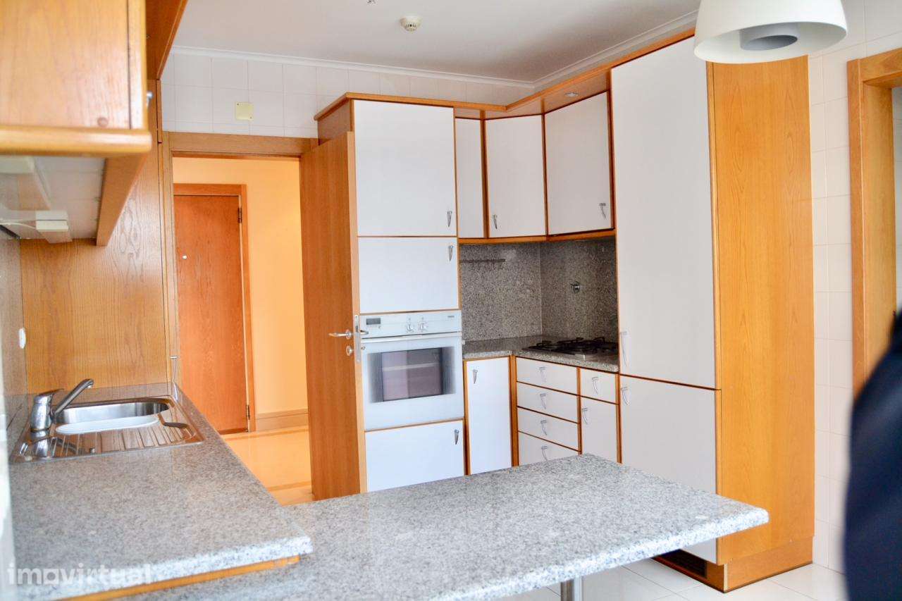 Apartamento T3 no Parque dos Príncipes (Telheiras) - Grande imagem: 3/15
