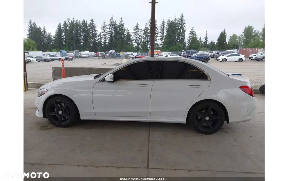 Mercedes-Benz Klasa C 300 7G-TRONIC AMG Line - 14