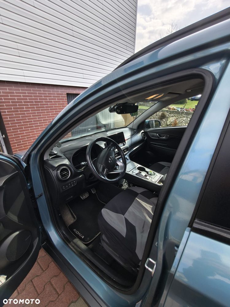Hyundai Kona 39kWh Premium - 5