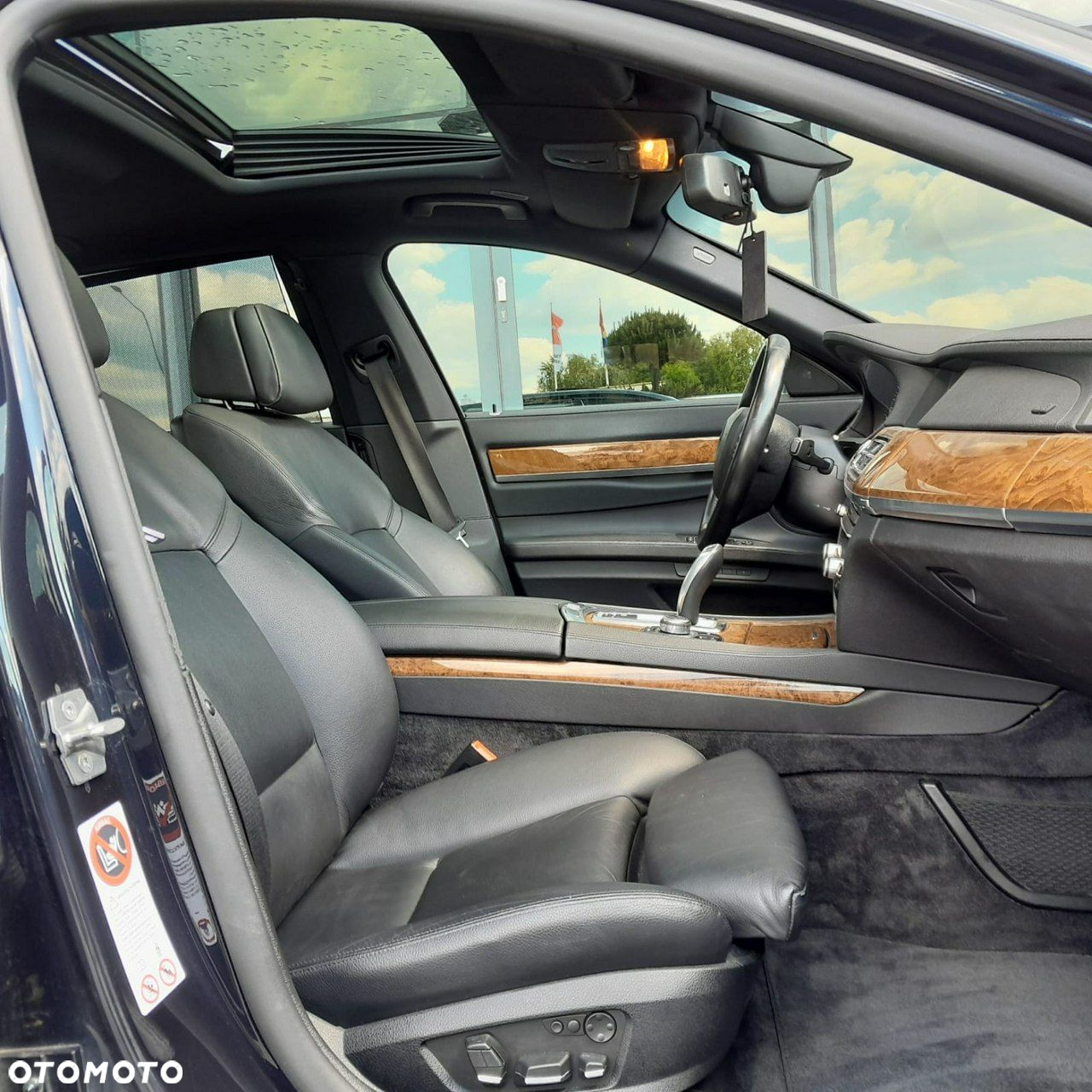 BMW Seria 7 - 19