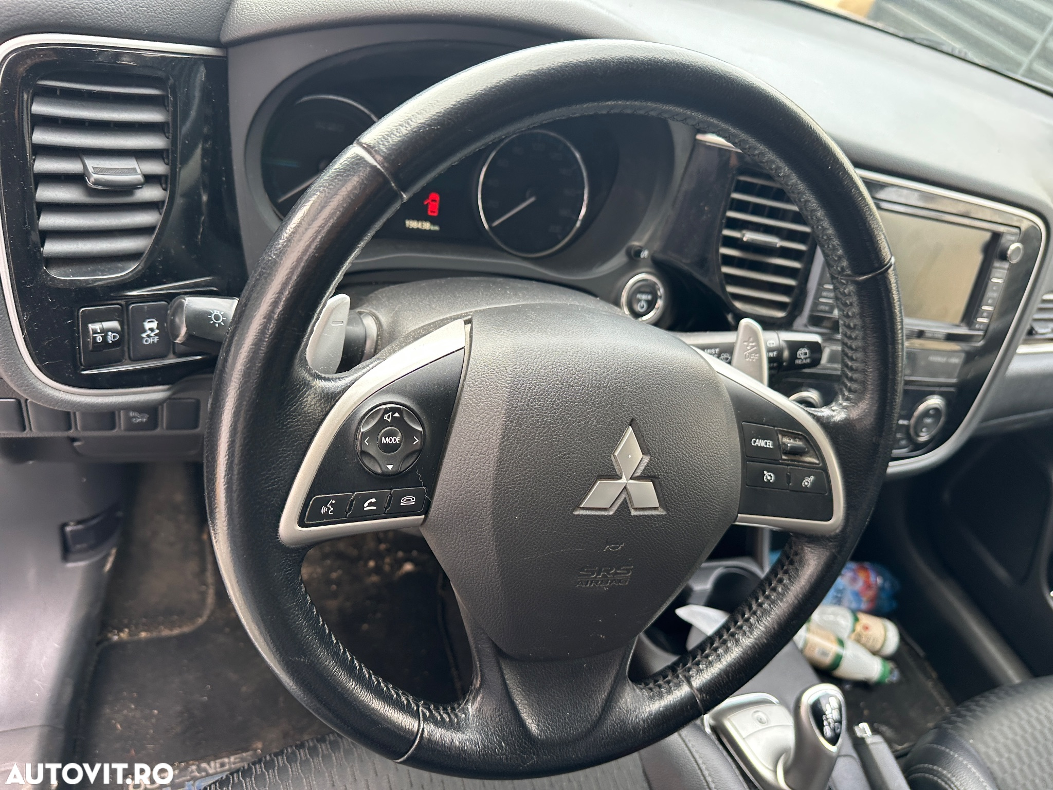 Mitsubishi Outlander 2.0 4WD Plug-In Hybrid Plus - 3