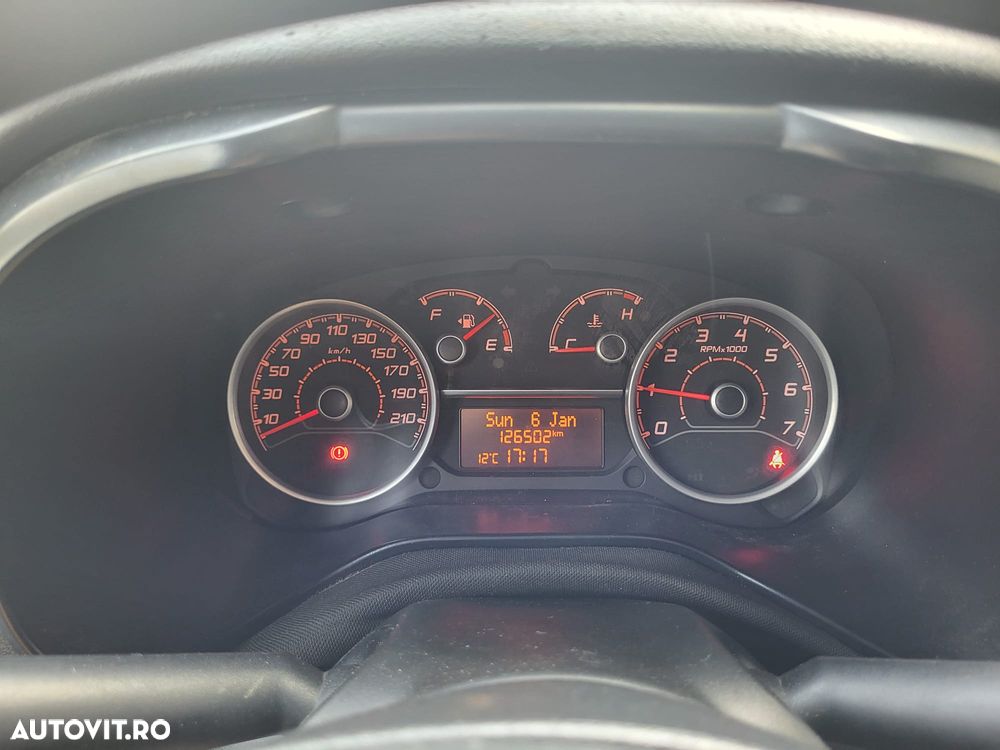 Fiat Doblo Combi 1.3 Mjet 95 CP Maxi Confort - 14