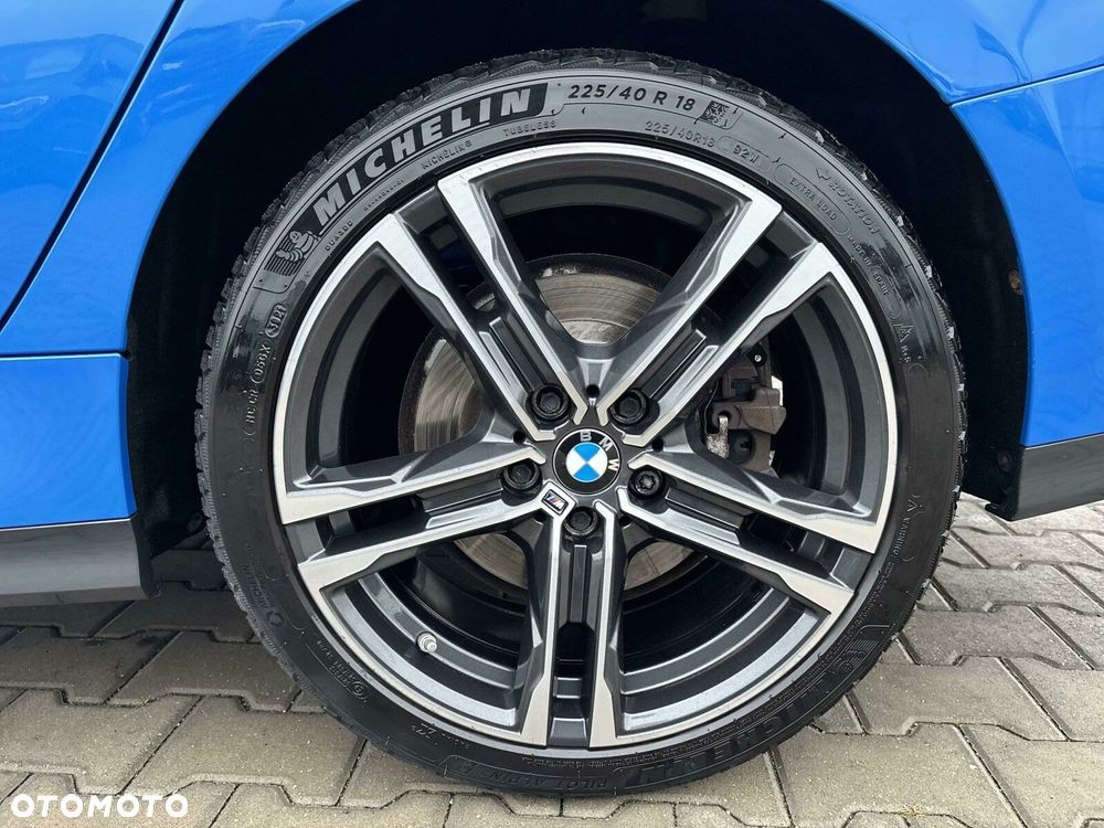 BMW Seria 2 220i M Sport - 9