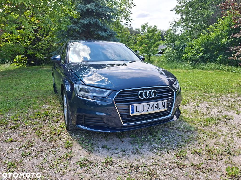 Audi A3 Sportback 1.6 TDI S tronic - 4