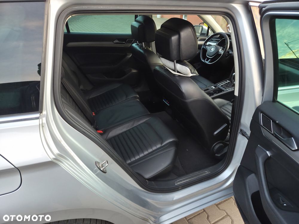 Volkswagen Passat 2.0 TDI BMT Highline DSG7 - 14