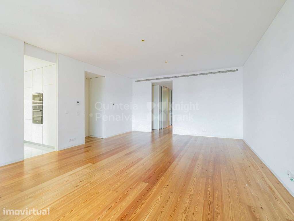 Apartamento T2 para arrendamento, sem móveis em Belém - Grande imagem: 4/24