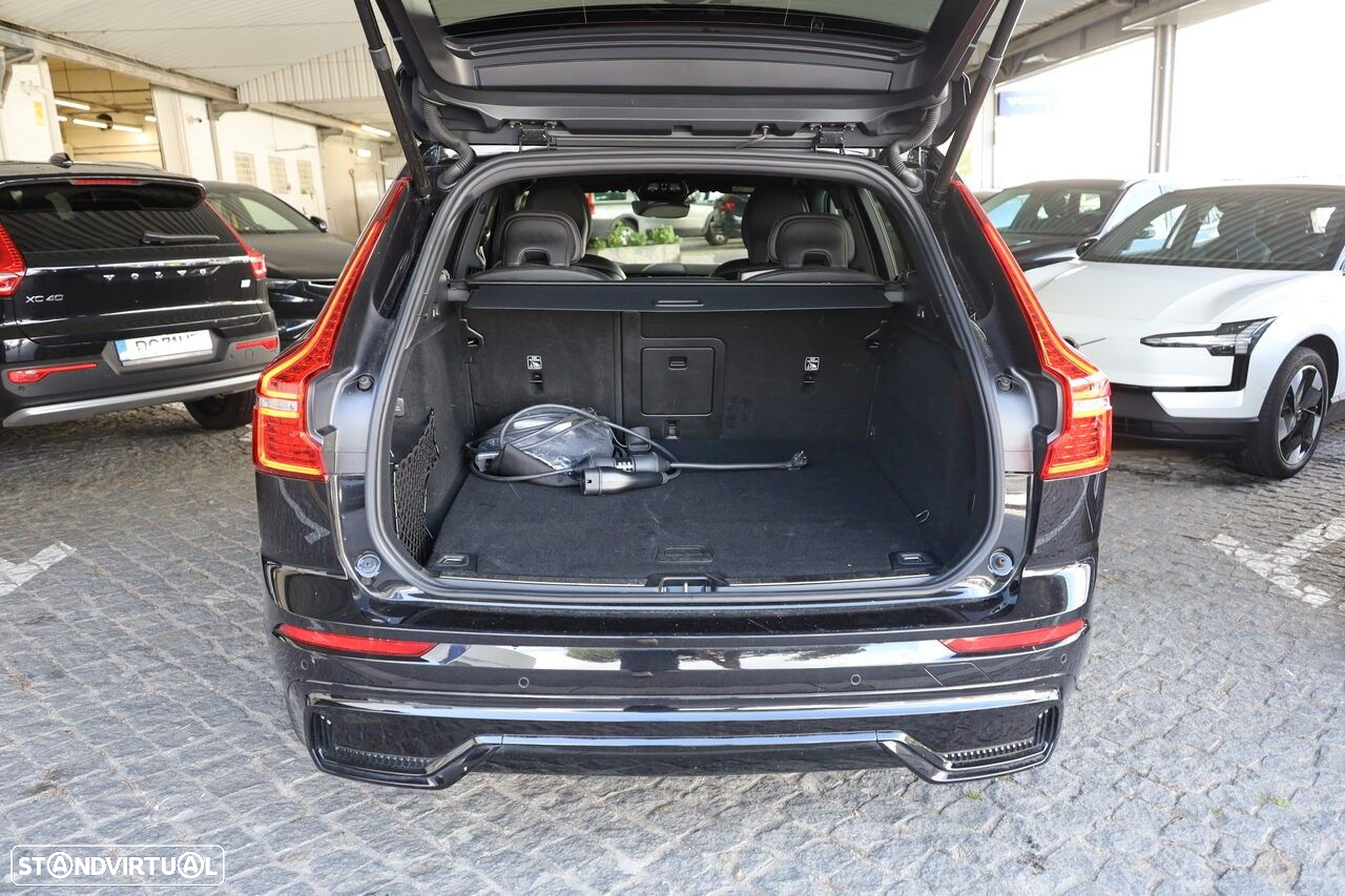 Volvo XC 60 2.0 T6 PHEV Black Edition AWD - 6
