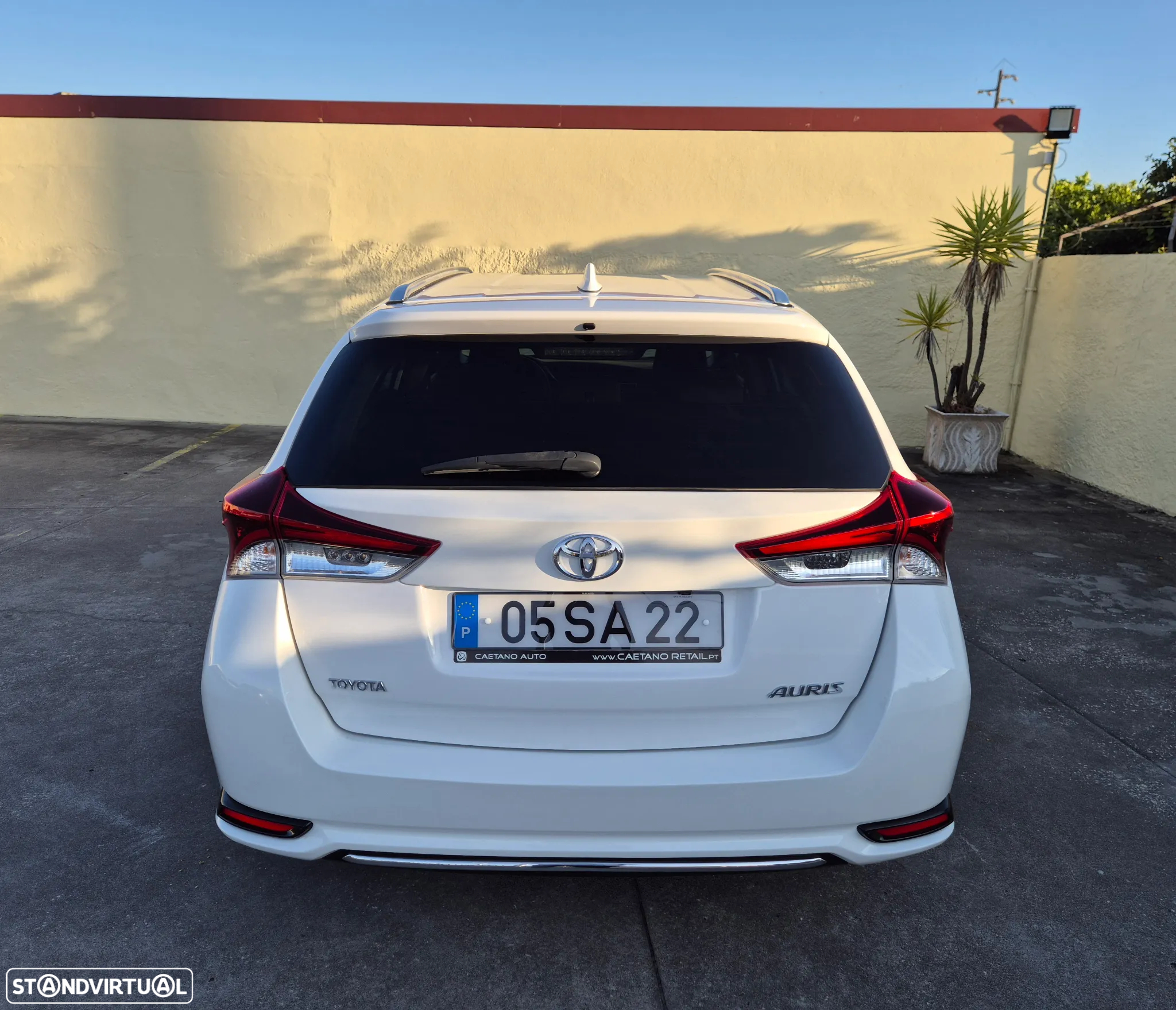 Toyota Auris Touring Sports 1.6 D-4D Comfort P.Techno+P.Sport - 19