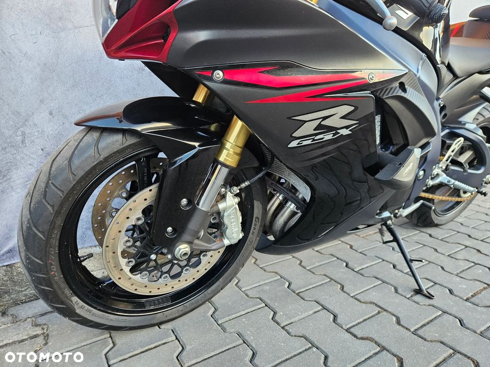 Suzuki GSX-R - 10