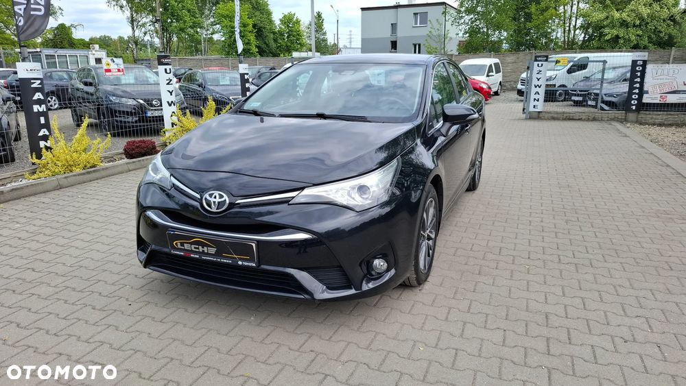 Toyota Avensis - 5