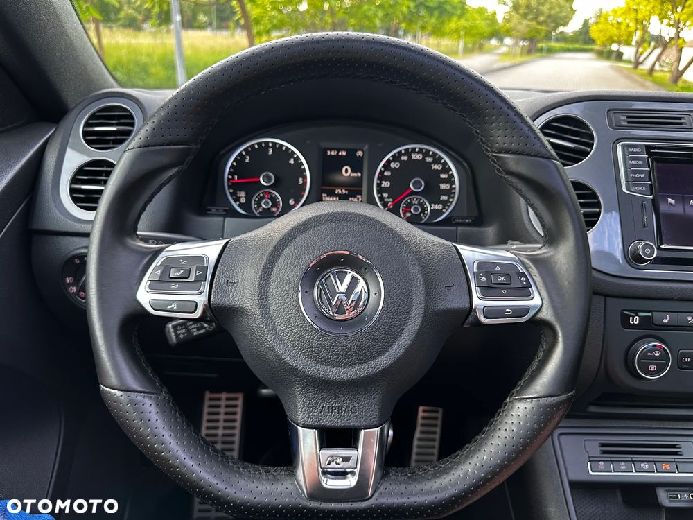 Volkswagen Tiguan 2.0 TDI SCR R-Line - 16