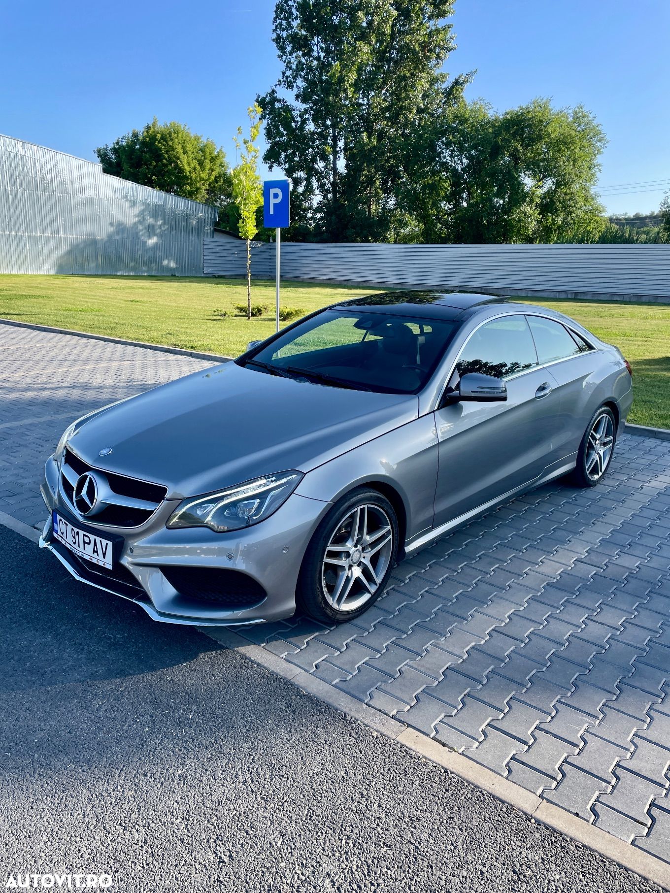 Mercedes-Benz E - 1