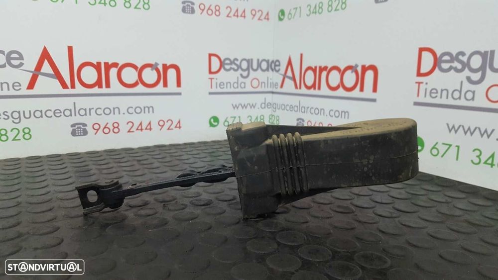 RETENTOR DA PORTA DIANTEIRA DIREITA AUDI A5 COUPE (8T) 2.7 TDI - 4