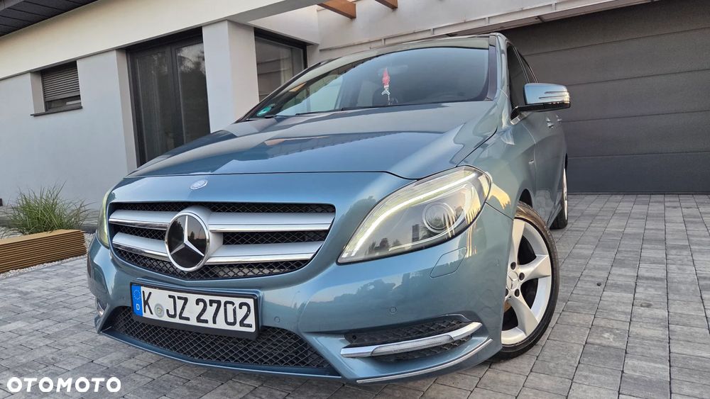 Mercedes-Benz Klasa B 200 (BlueEFFICIENCY) - 9