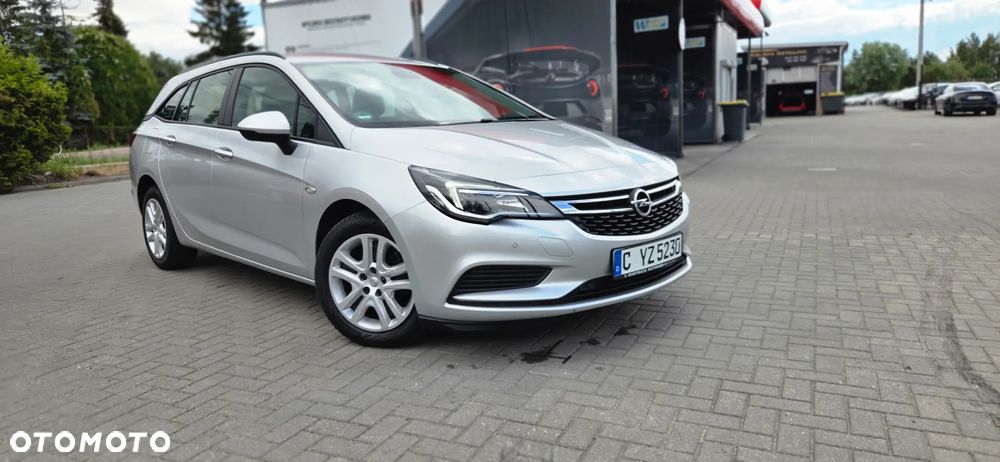 Opel Astra 1.4 Turbo Innovation - 21