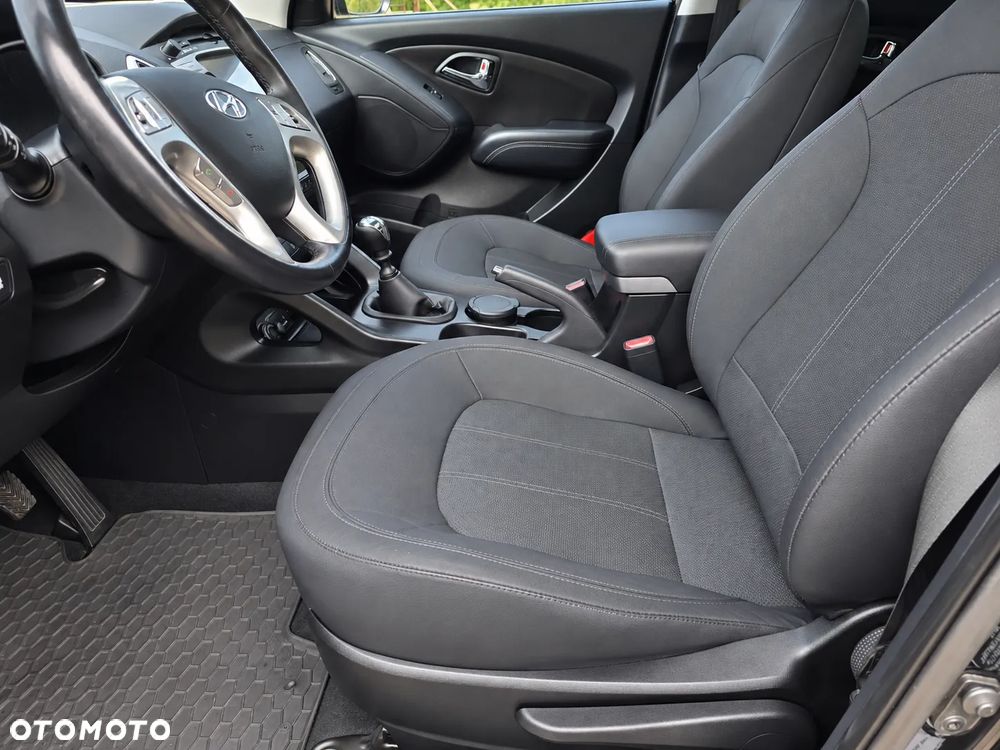 Hyundai ix35 2.0 CRDi 4WD Premium - 13