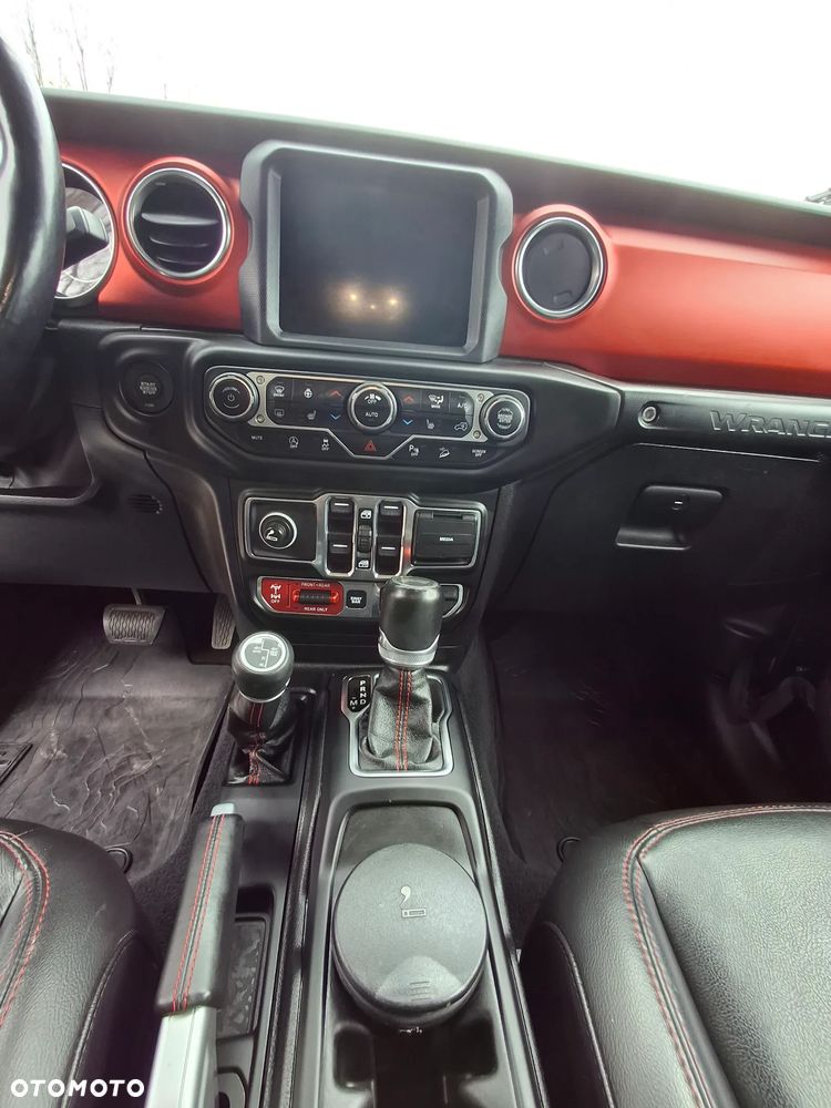 Jeep Wrangler Unlimited GME 2.0 Turbo Rubicon - 12