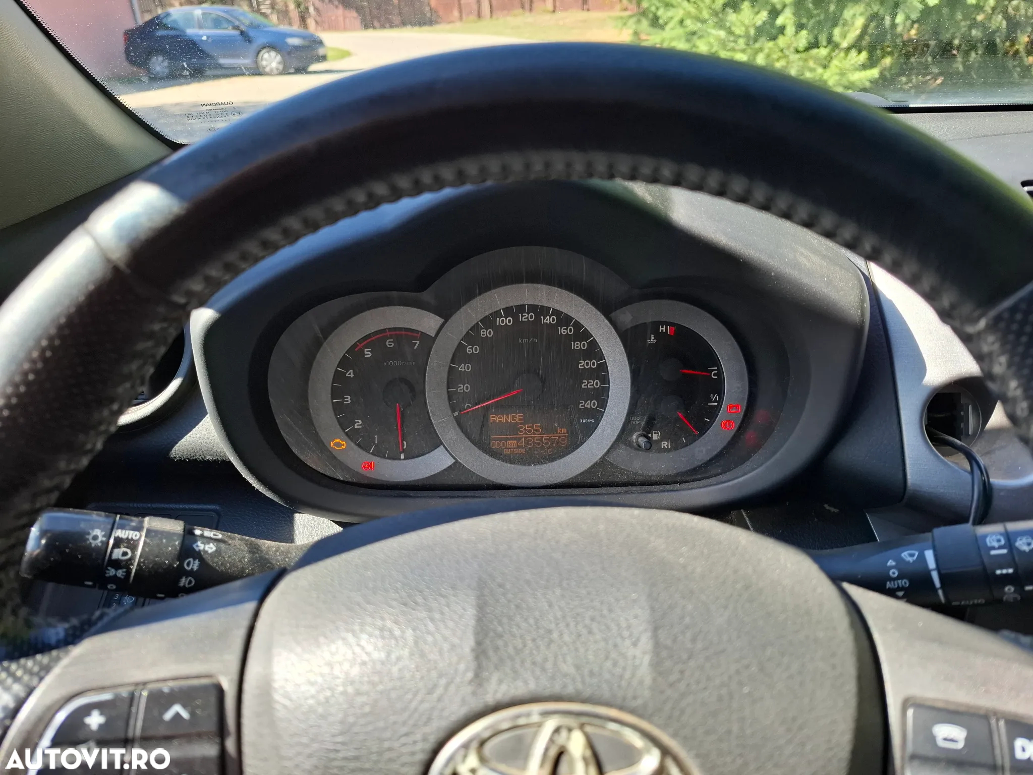 Toyota RAV4 - 7