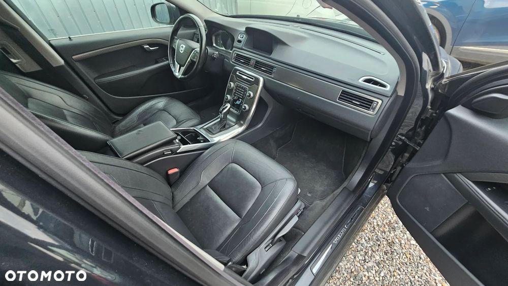 Volvo V70 D4 Geartronic Summum - 14