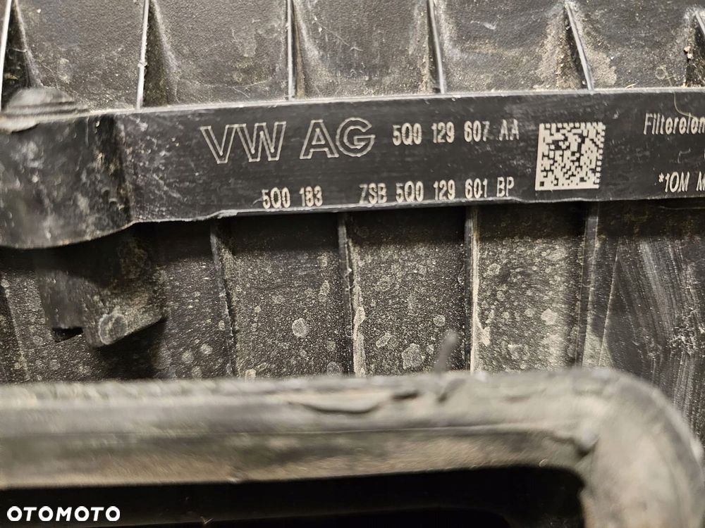 obudowa filtra powietrza volkswagen 5q0129607aa - 4