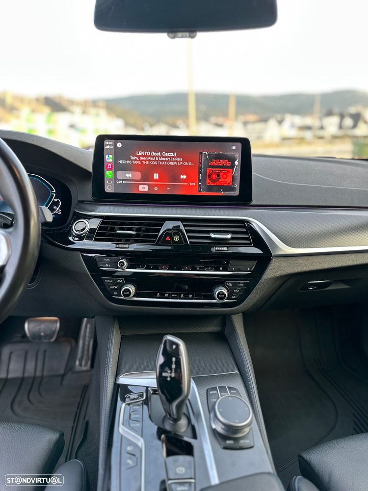 BMW 530 e Pack Desportivo M - 10