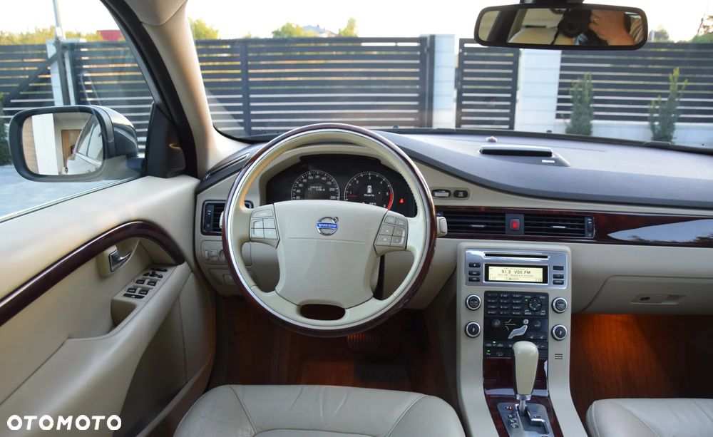 Volvo XC 70 D5 AWD Summum - 34