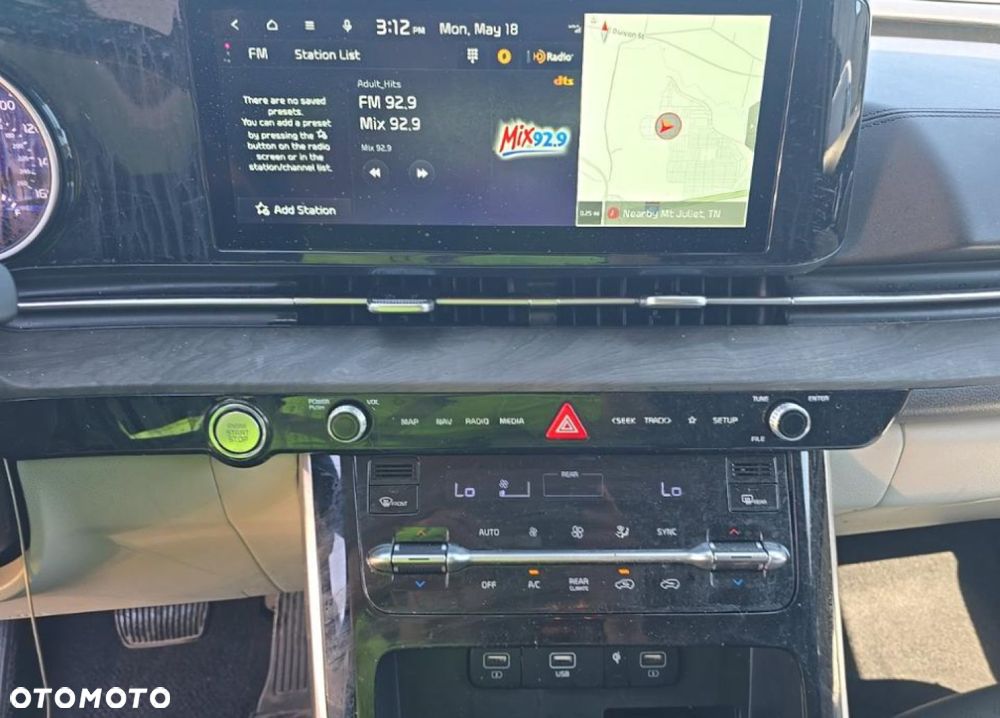 Kia Carnival - 11