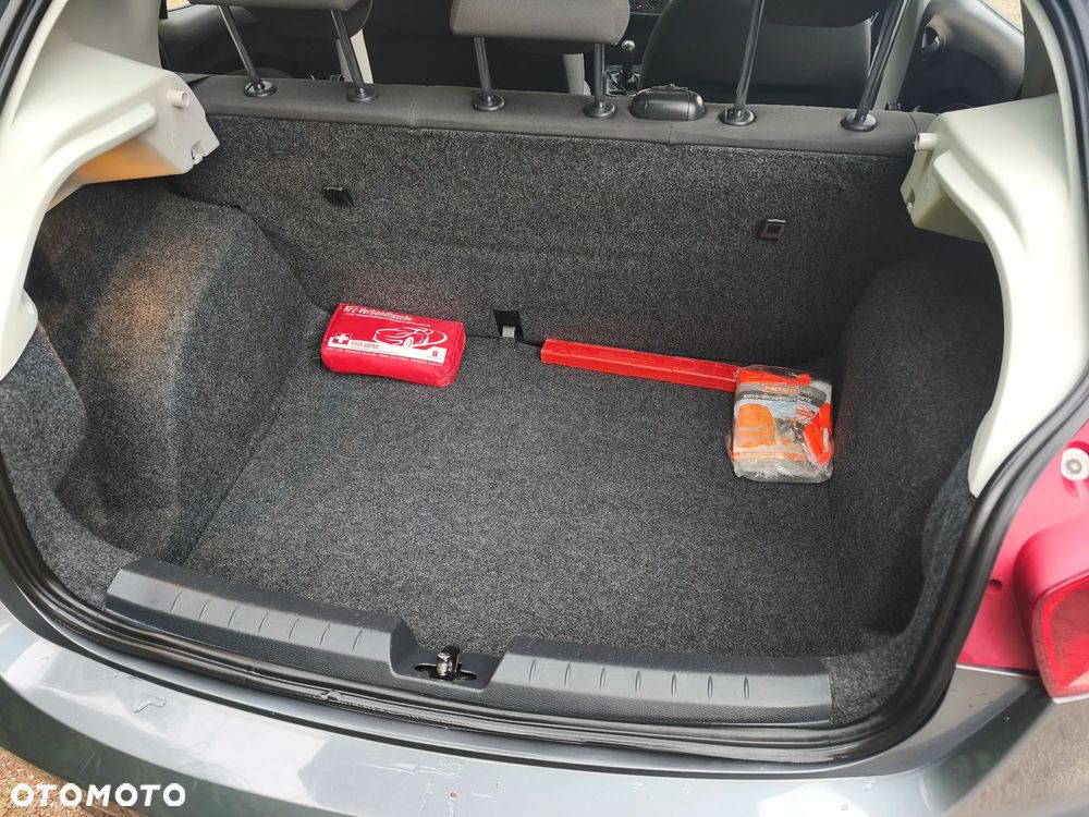 Seat Ibiza 1.4 16V Comfort Edition - 27