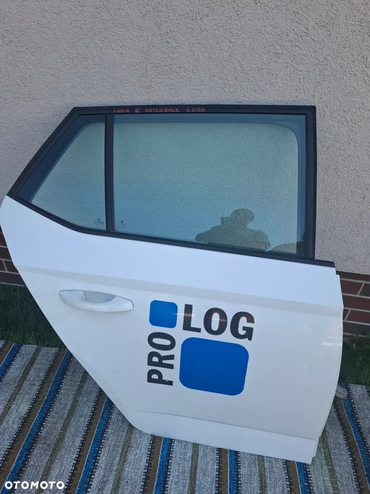 Drzwi prawe tylne Skoda Fabia III