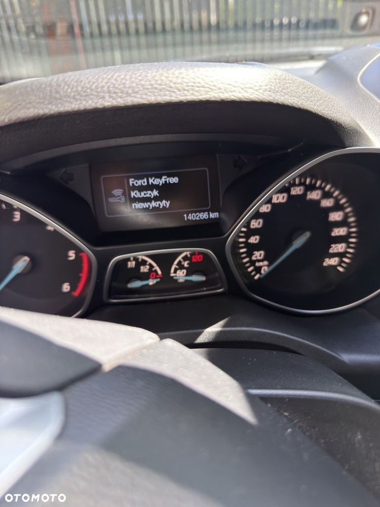 Ford Kuga 2.0 TDCi 4WD Titanium - 6