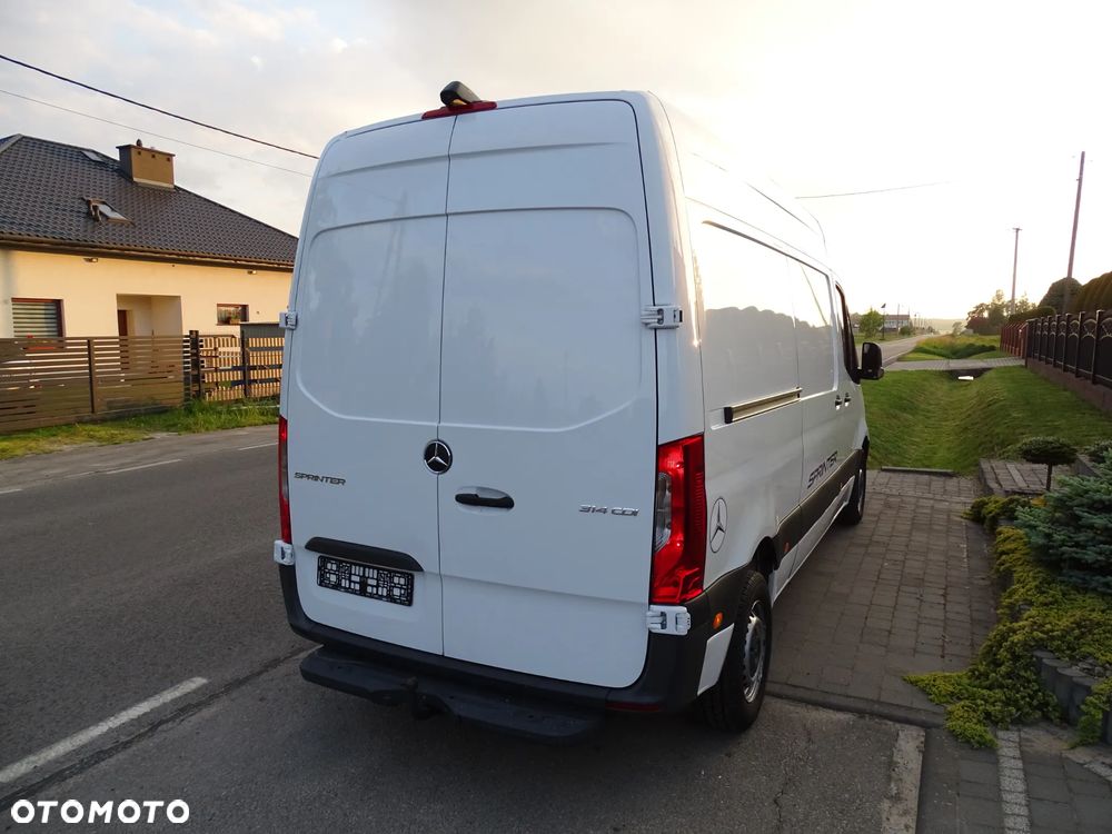 Mercedes-Benz SPRINTER - 13