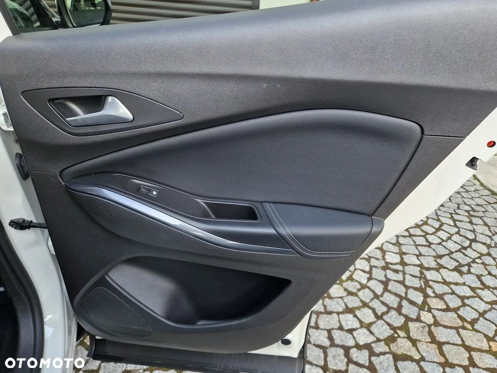 Opel Grandland X 1.2 Start/Stop Business Edition - 30