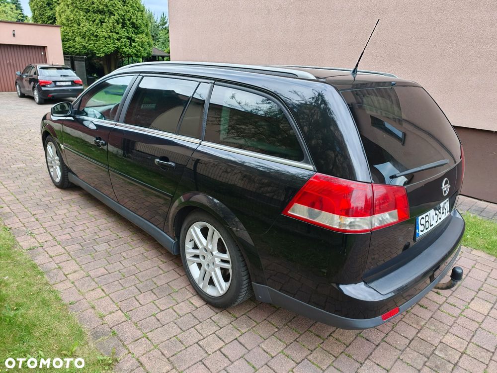 Opel Vectra 1.8 CDX - 5