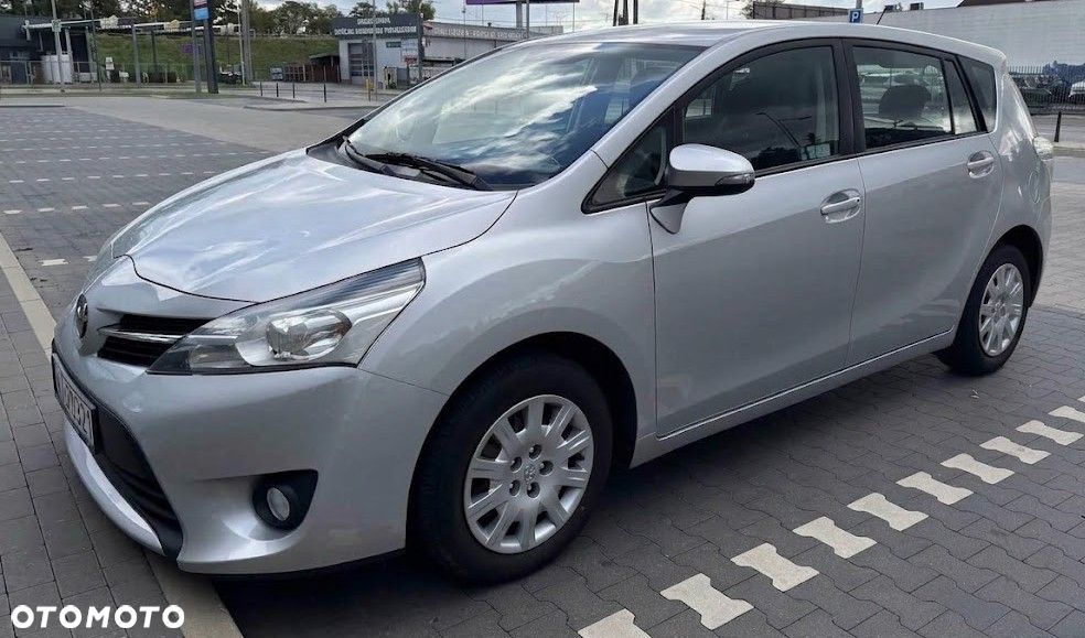 Toyota Verso 1.6 Active - 6