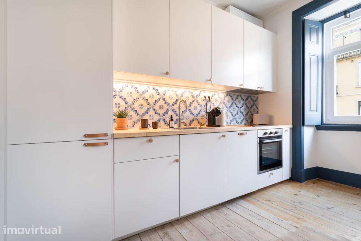 Quarto - localizado em Anjos Lisbon - Grande imagem: 2/12
