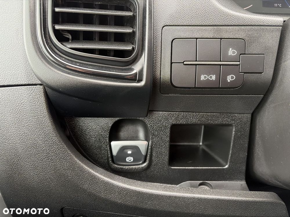 Toyota PROACE MAX - 15