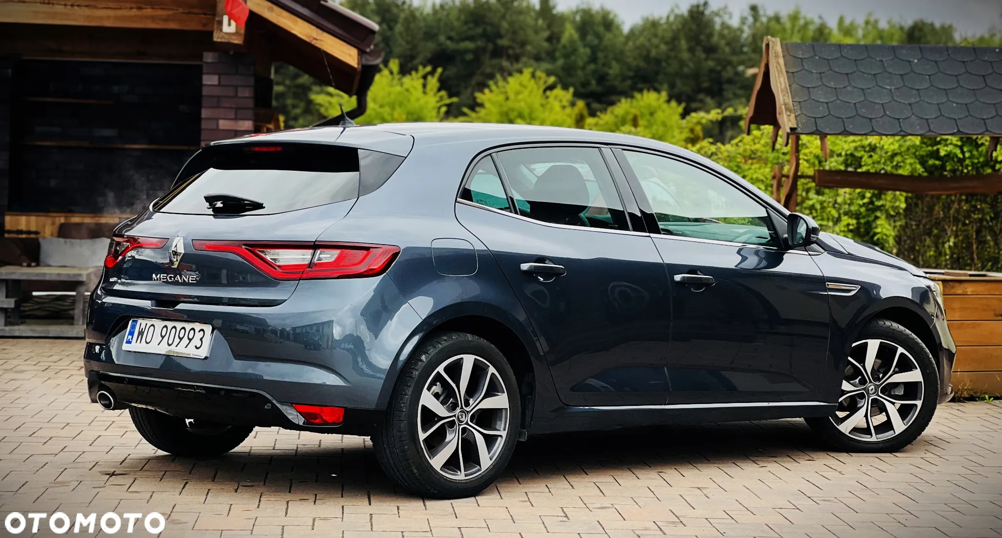 Renault Megane ENERGY TCe 130 Start & Stop LIMITED - 17