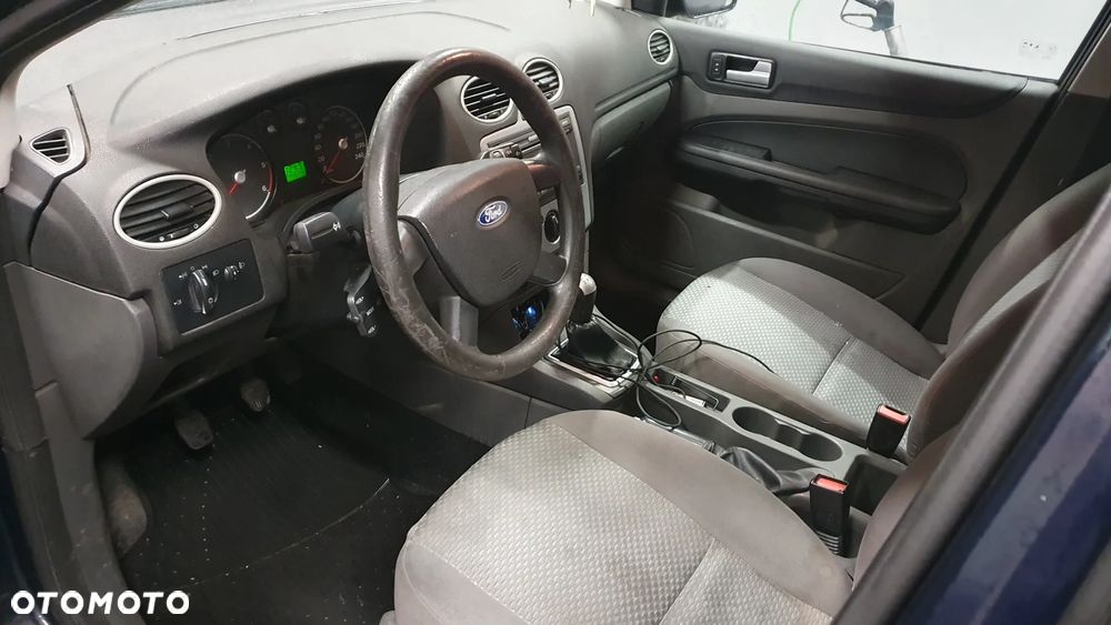 Ford Focus 1.6 TDCi Ambiente - 10