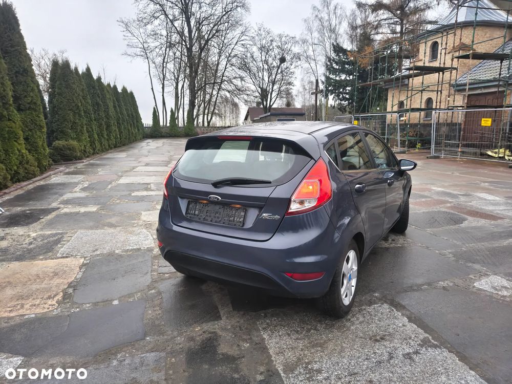Ford Fiesta 1.25 Ambiente - 6