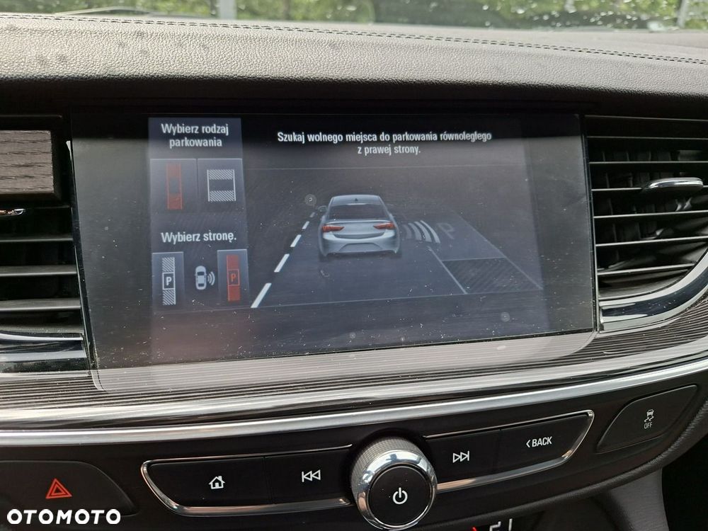 Opel Insignia 2.0 T 4x4 Exclusive S&S - 30